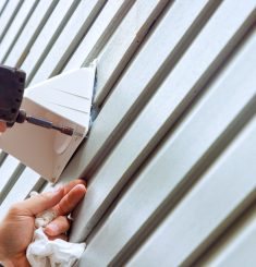 A universal cap vent exhaust fan can be installed in ventilation system to bathroom